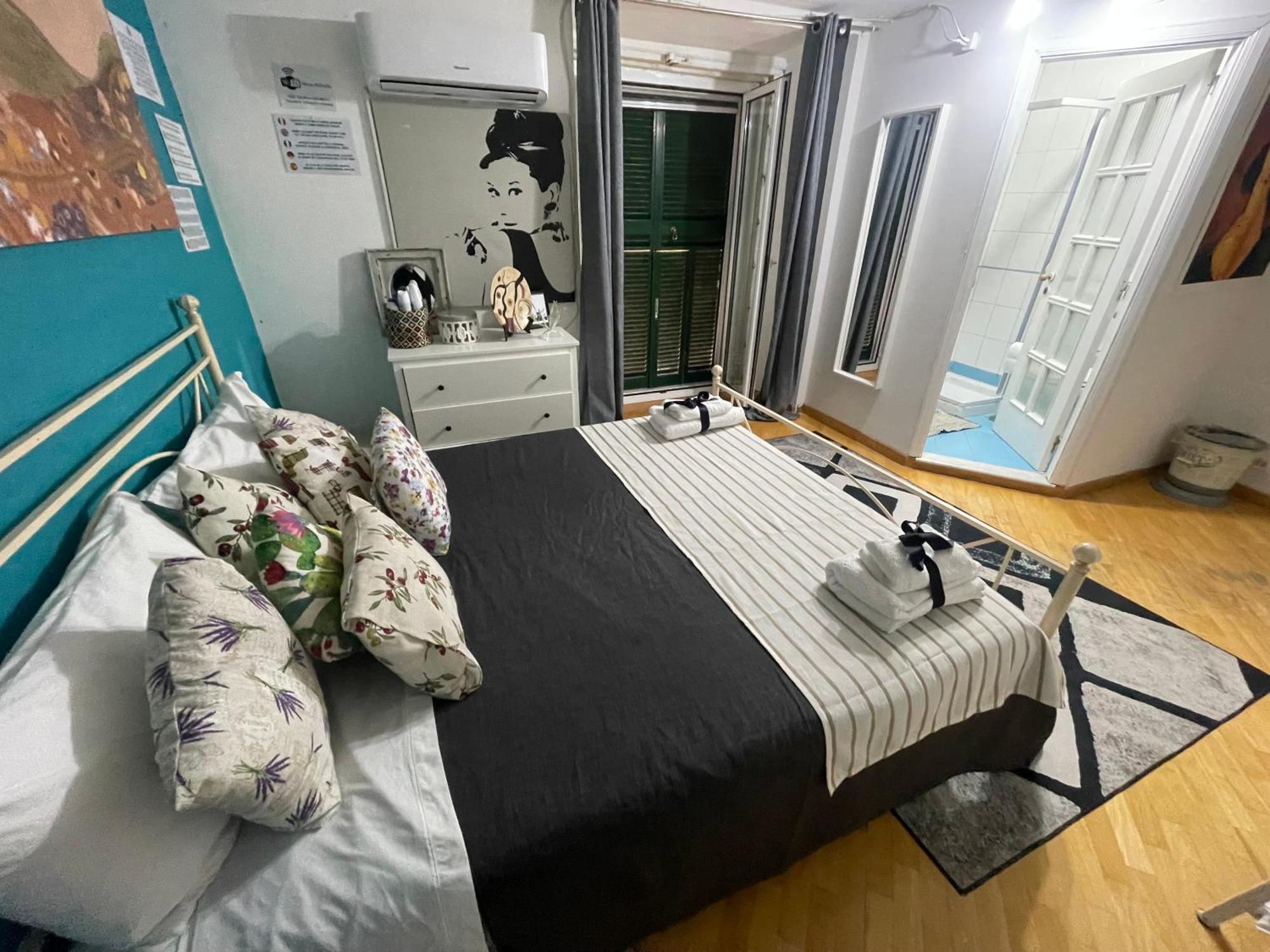 Plebiscito Charme Rooms Napoli Eksteriør billede