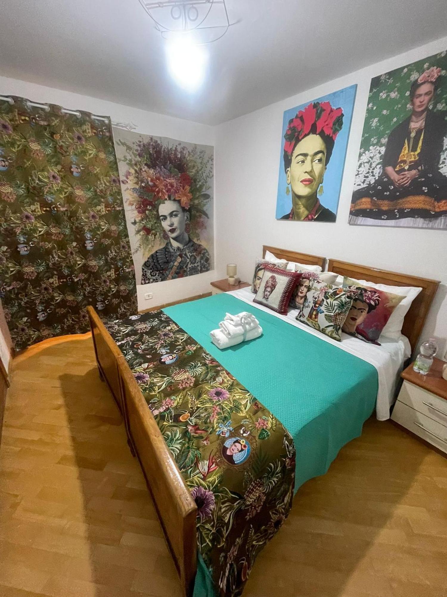 Plebiscito Charme Rooms Napoli Eksteriør billede