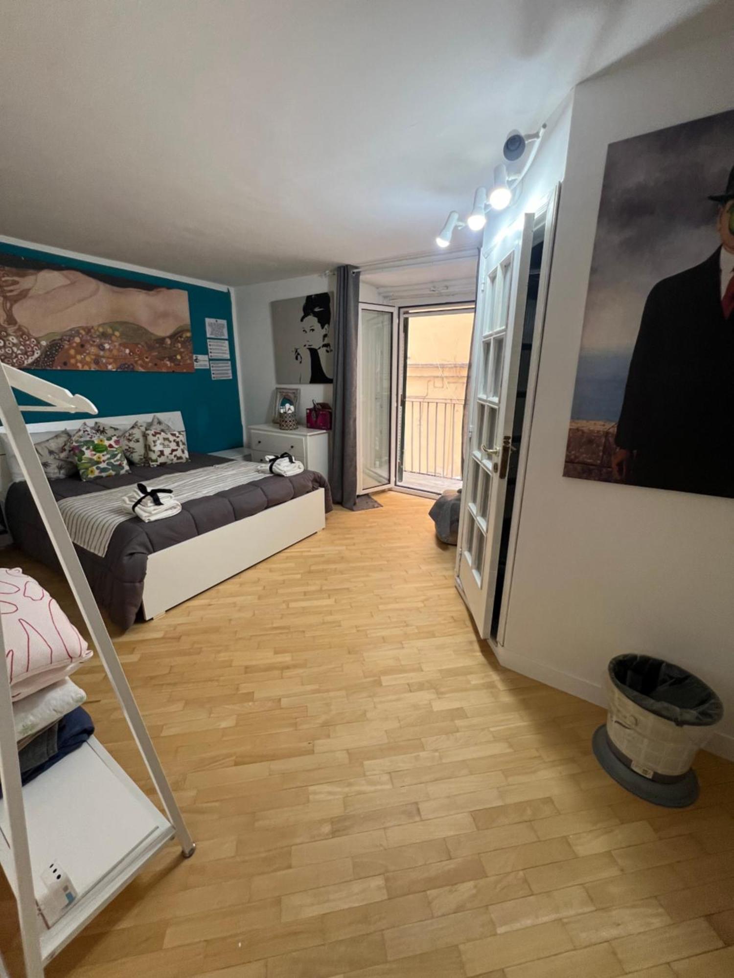 Plebiscito Charme Rooms Napoli Eksteriør billede