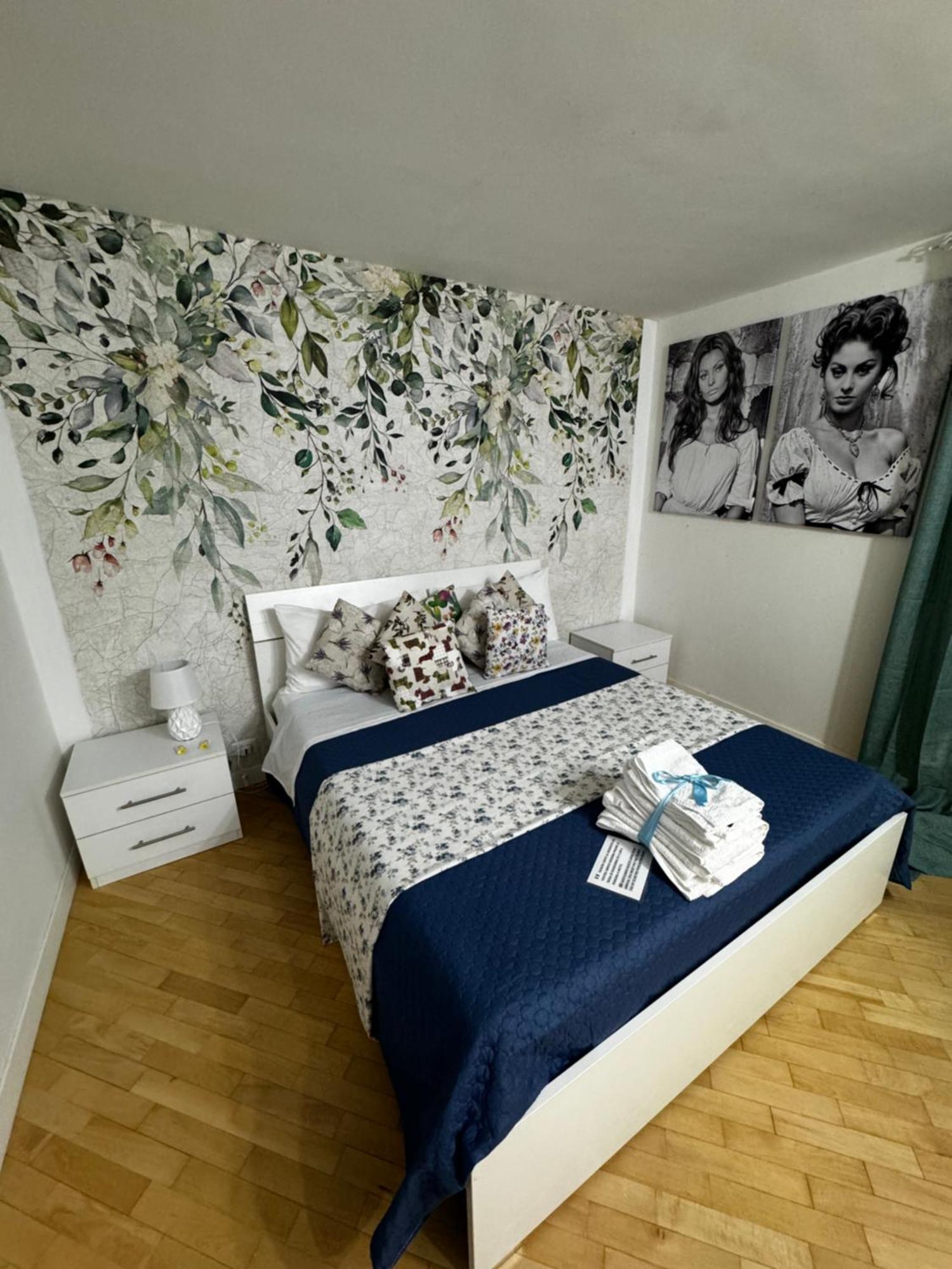 Plebiscito Charme Rooms Napoli Eksteriør billede